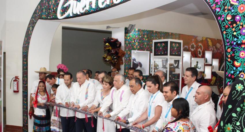 SEGUNDO DÍA DEL TIANGUIS TURÍSTICO 
