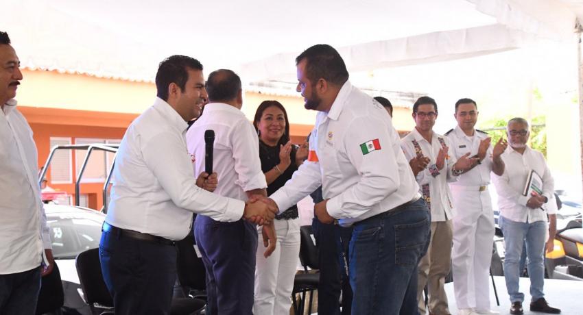 Gobernador HAF reconoce logros alcanzados por alcalde JSA en materia de seguridad pública