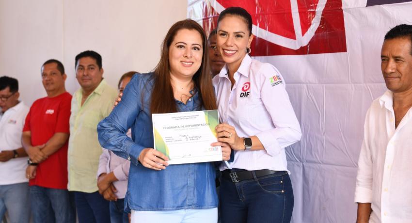 Gobierno de Jorge Sánchez Allec conmemora Día Mundial del Árbol