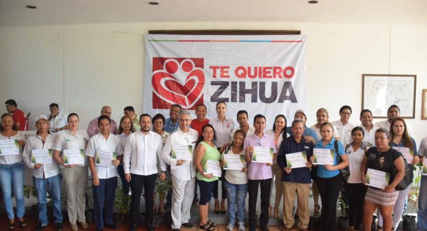 Gobierno de Jorge Sánchez Allec conmemora Día Mundial del Árbol