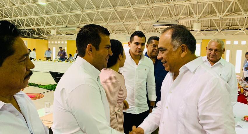 Guardia Nacional y entrega de Fertilizante, temas abordados en la reunión de presidentes municipales 