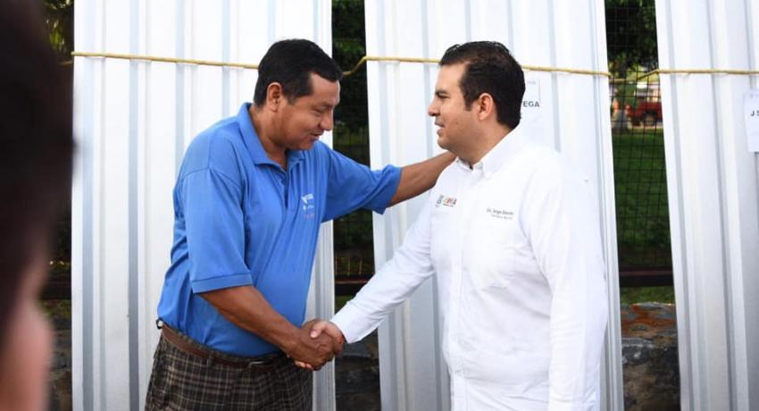 Presidente JSA entrega apoyos subsidiados para mejoramiento de vivienda a más de 400 familias