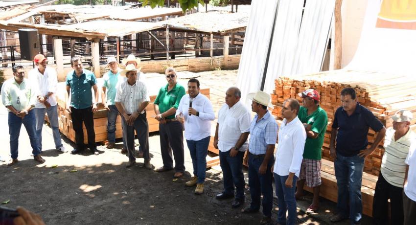 apoyo material para mejora del rastro municipal