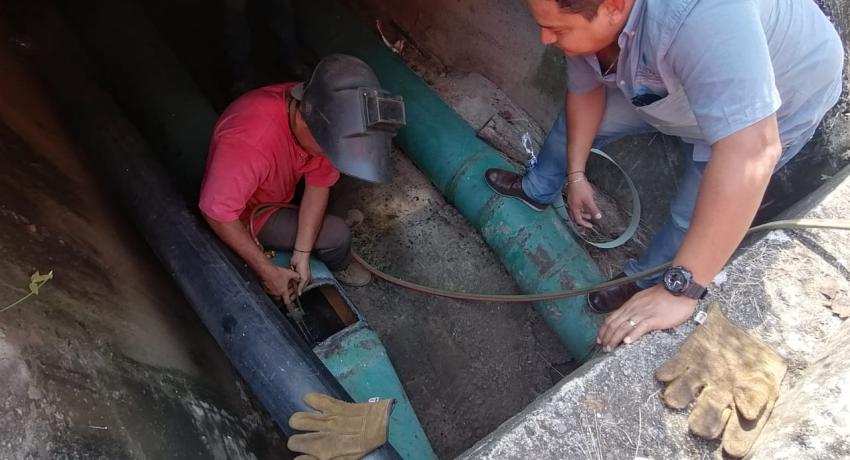 Reparación de fuga en red