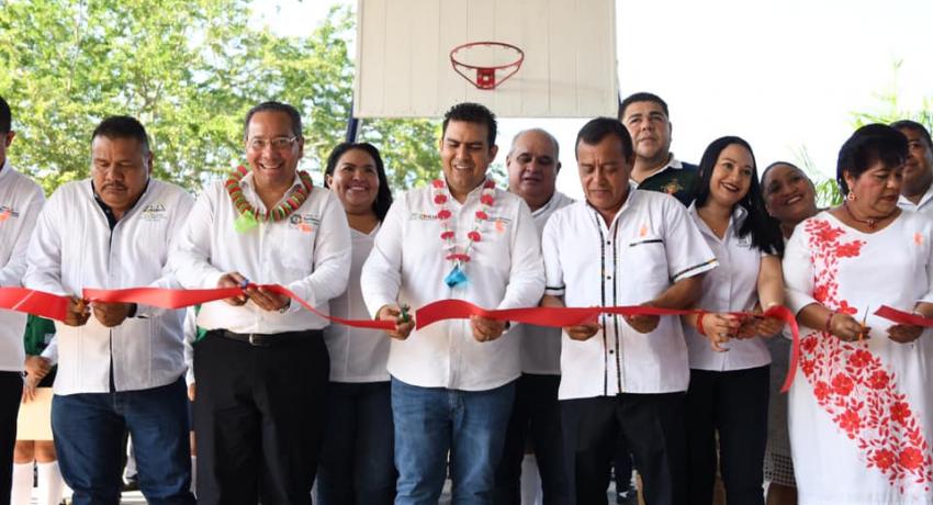 Se entregan obras en los planteles de Zihuatanejo y Pantla