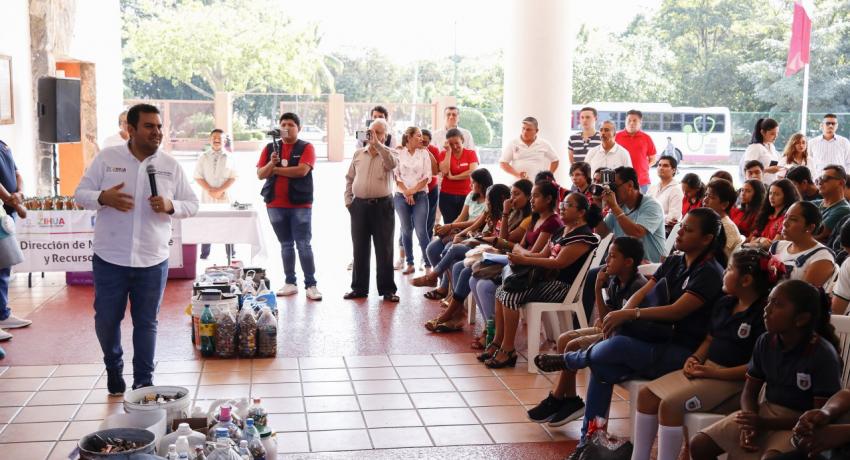 acopio de pilas usadas