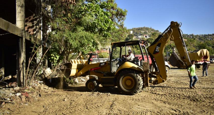 limpieza en las salinas