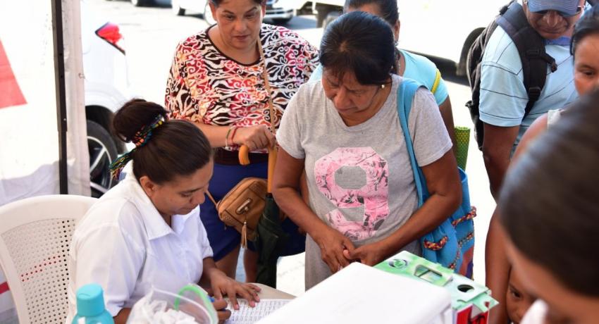  vacunación vía publica 