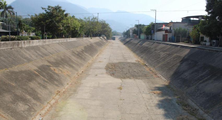 Canales pluviales limpios