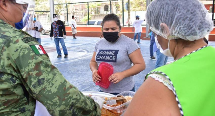 comedores comunitarios en Zihuatanejo