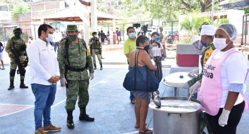 comedores comunitarios en Zihuatanejo