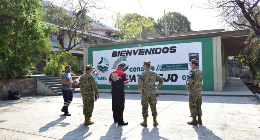Marina supervisan albergues para temporada de lluvias.
