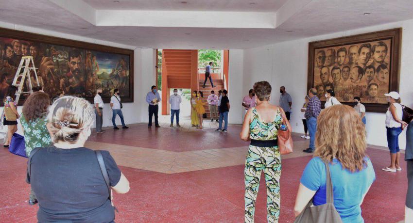 Reitera apoyo a CANIRAC