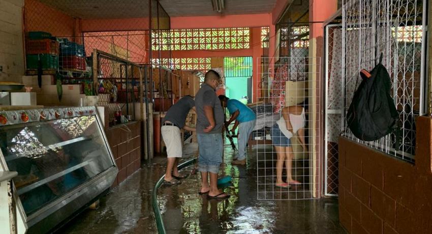 Intensifica medidas sanitarias en mercados