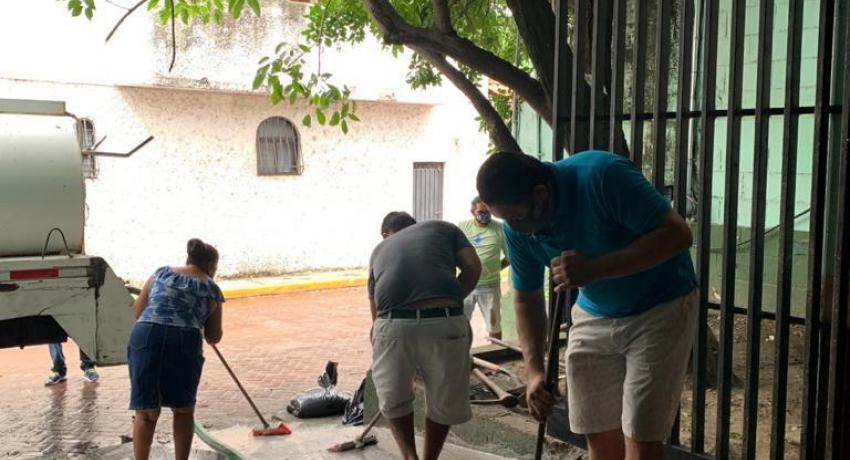 Intensifica medidas sanitarias en mercados