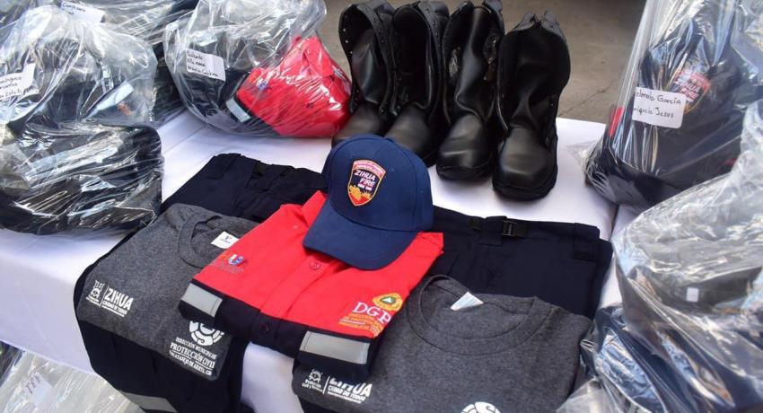 Entrega de uniformes