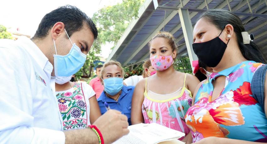 Los Amuzgos ya tiene su Cancha Techada.