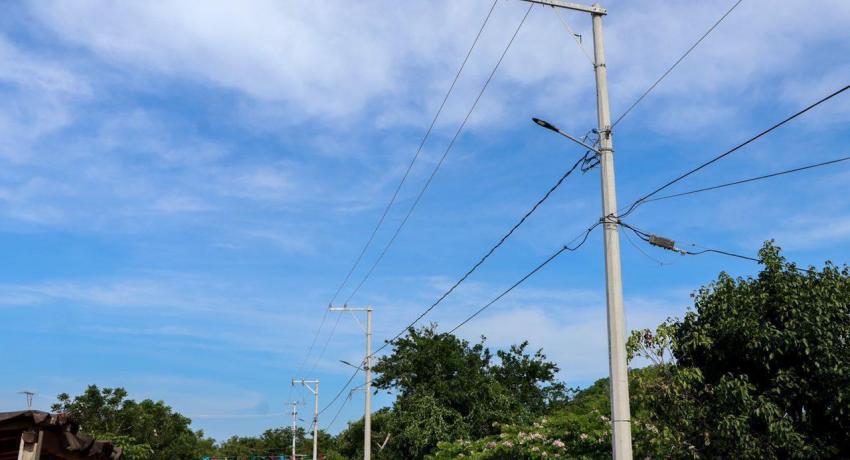 Electrificación a Los Achotes