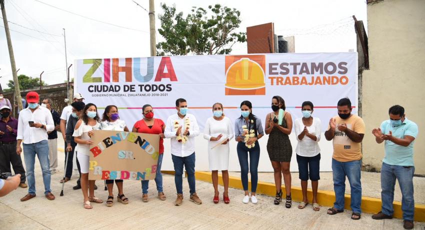  Habitantes de Los Almendros