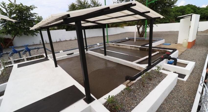 Pone en operación planta de tratamiento en Ayocuán.