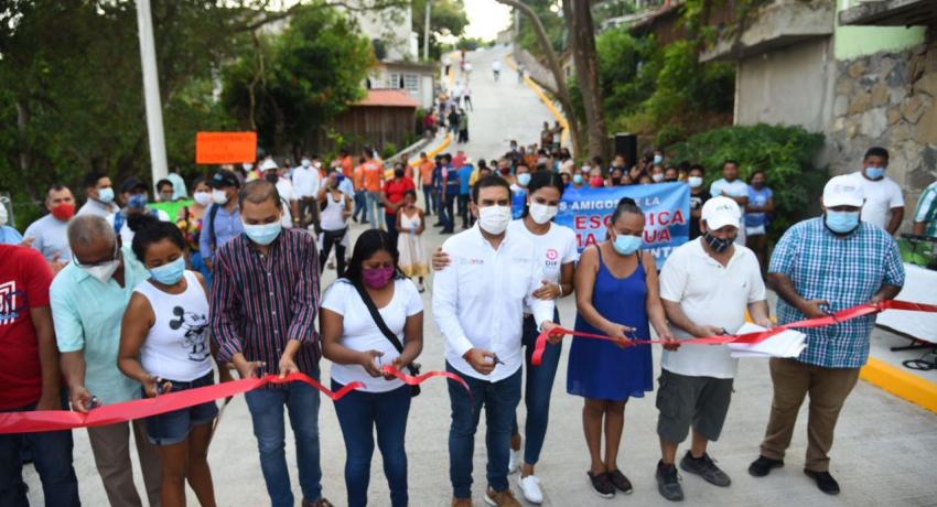 Pavimentación de calle Mirador de la col. Libertad
