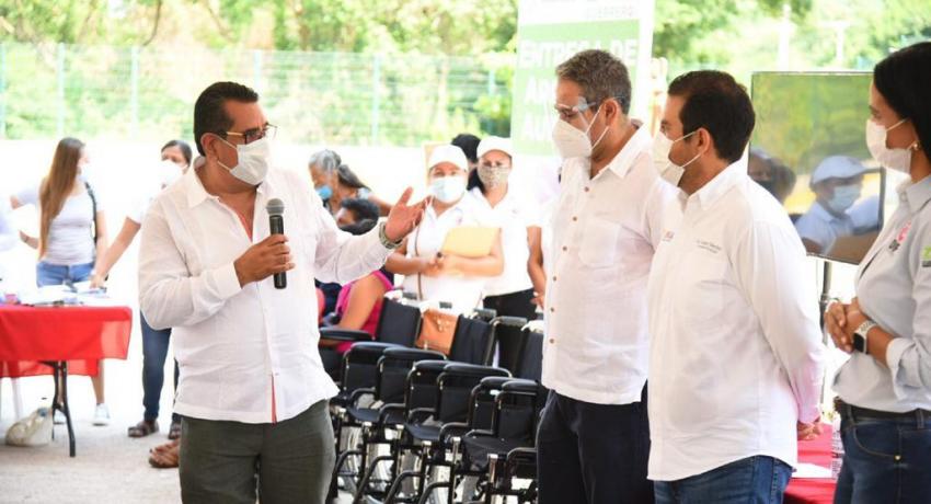 DIF Zihuatanejo y el DIF Guerrero