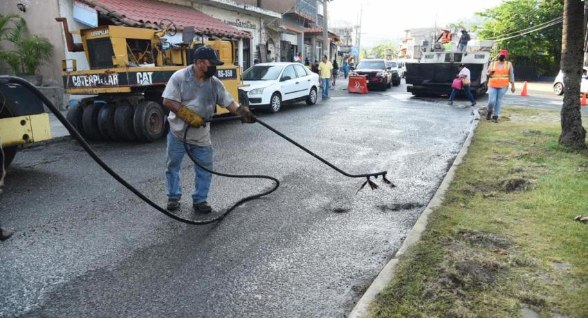 Obra de gran impacto en el Centro de Zihua