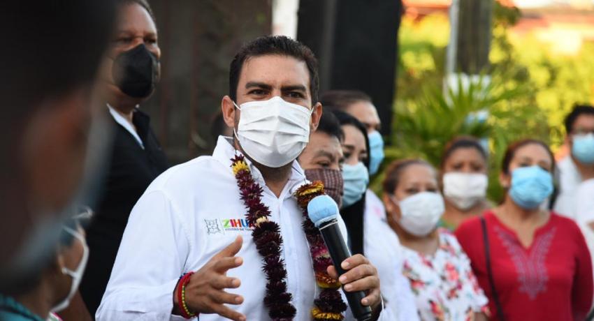 Arranca pavimentación de calle Río Mezcala
