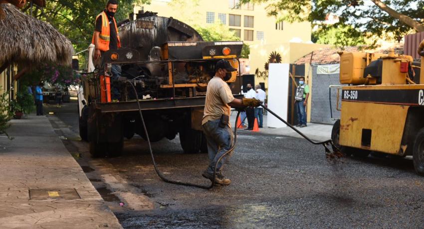 Reencarpetamiento de la calle Josefa Ortiz de Domínguez