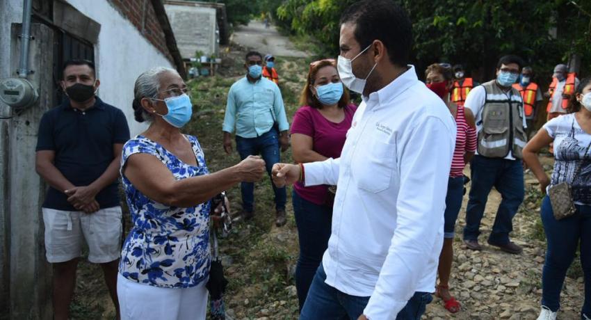 Obras como nunca antes en Zihuatanejo