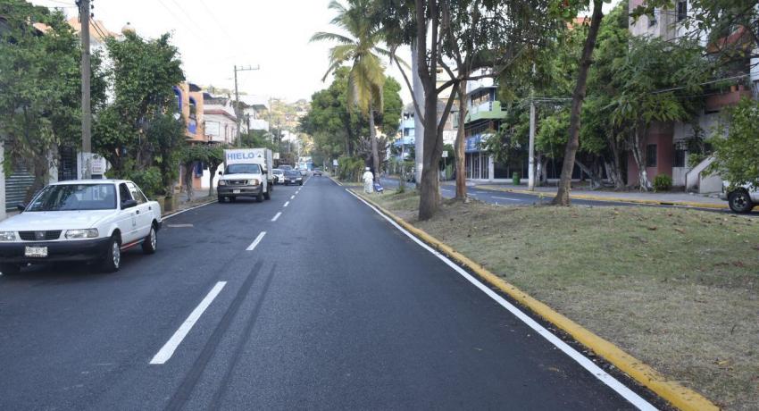Reencarpetamiento de calles, avenida Mar de Java, Mar Muerto y Avenida del Palmar