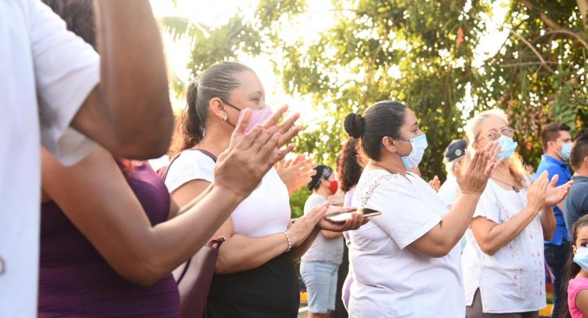 Reencarpetamiento de calles Ola Roja y Mar Arábigo