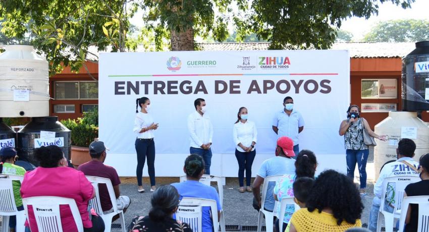 60 familias reciben apoyos subsidiados