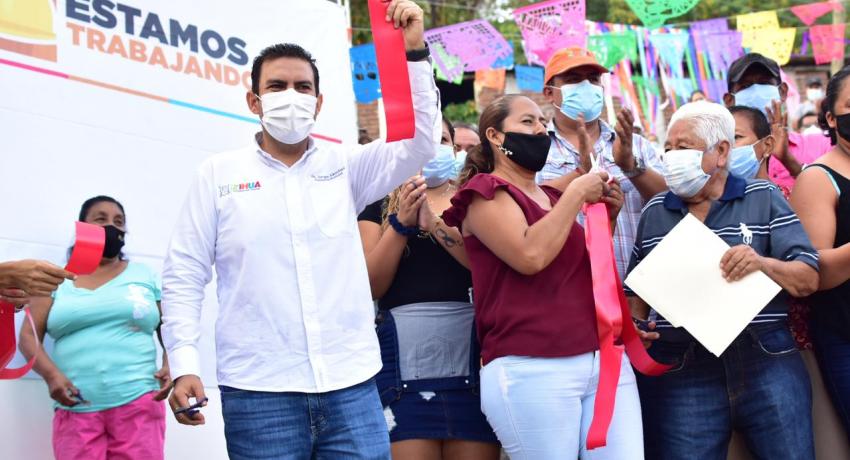 Colonia Convergencia estrenar el andador Almendros