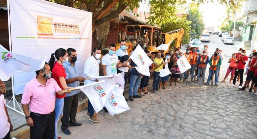 Arrancan otras dos pavimentaciones.