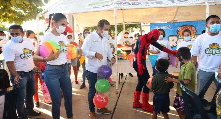 Arrancan la caravana Llegaron Los Reyes