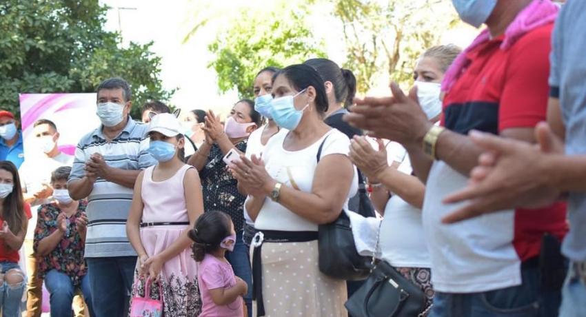Entrega Centro de Salud rehabilitado en La Laja.