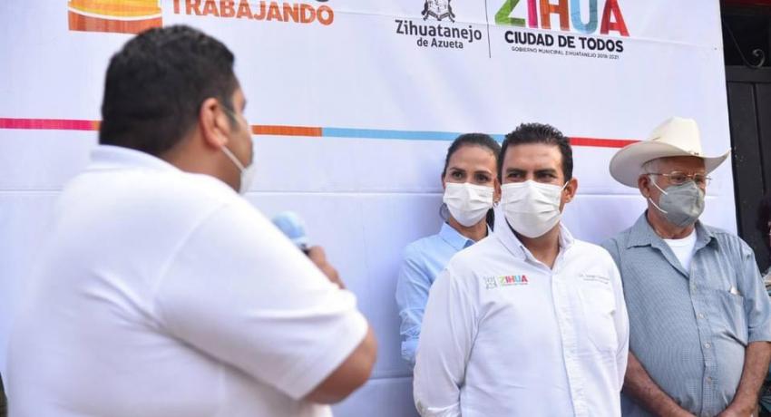 Una pavimentación más en la colonia Nuevo Amanecer