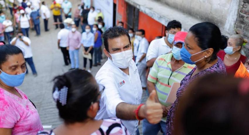 Una pavimentación más en la colonia Nuevo Amanecer