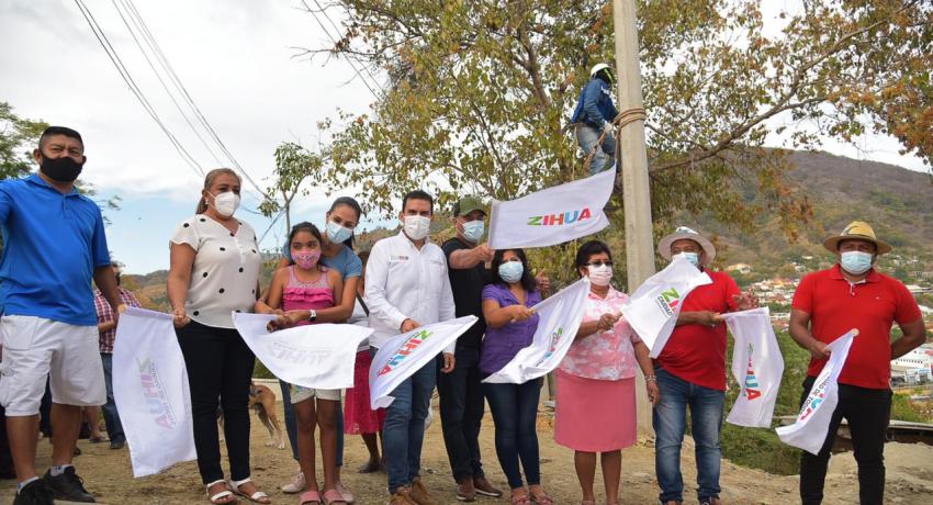  Cerrocoy y a la construcción de el Andador Pulpo y la Calle Cangrejo en la Col. Barranca en la La Zapata.