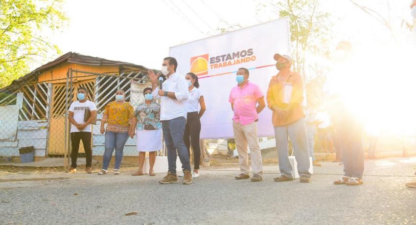 El Barril y 14 de Febrero 