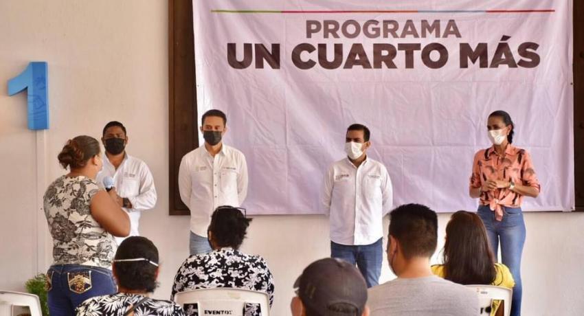 100 familias de Zihua con un Cuarto Más