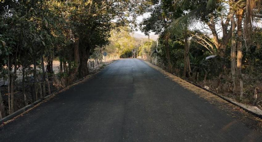 Pavimentación a El Zarco