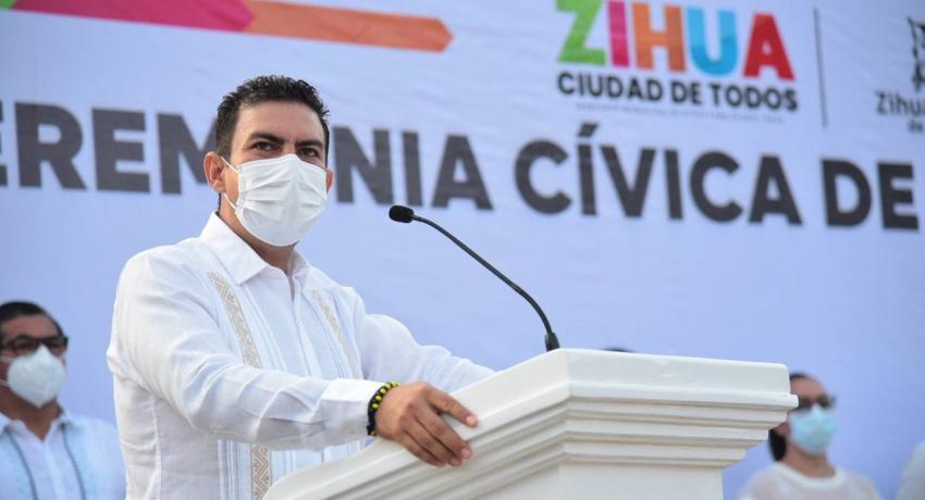 Presidente Jorge Sánchez Allec hace formal presentación del nuevo cabildo de Zihuatanejo 