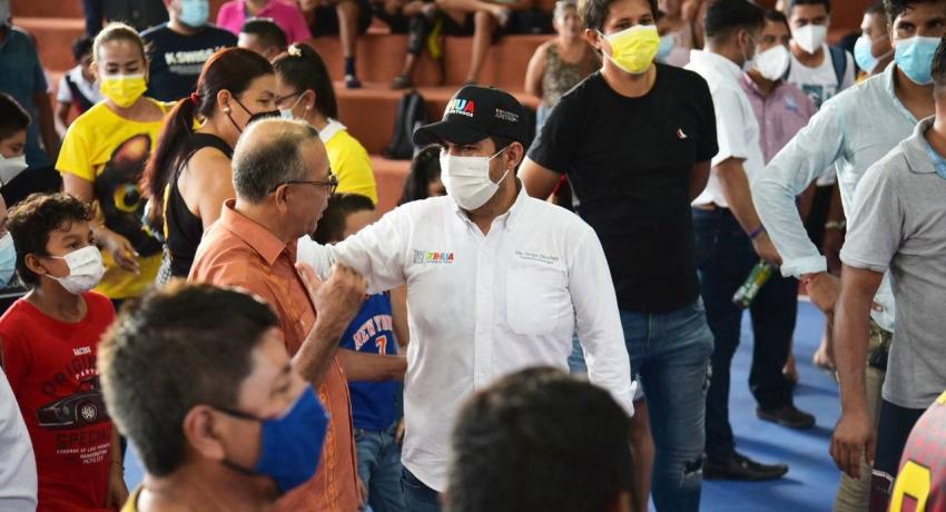Jorge Sánchez inauguró cancha techada en el Fovissste 