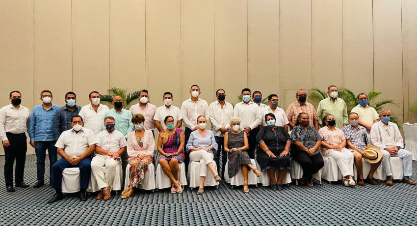 Jorge Sánchez se reúne con nuevo Secretario de Turismo del estado.