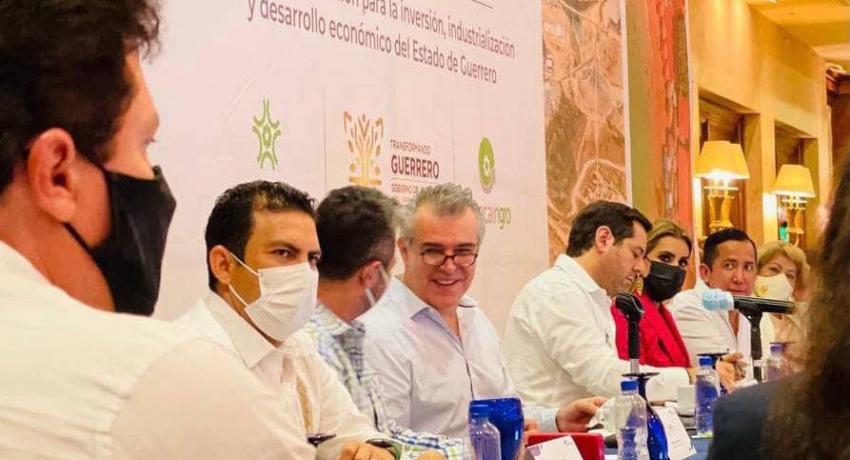 Presidente Jorge Sánchez asiste a evento encabezado por gobernadora Evelyn Salgado