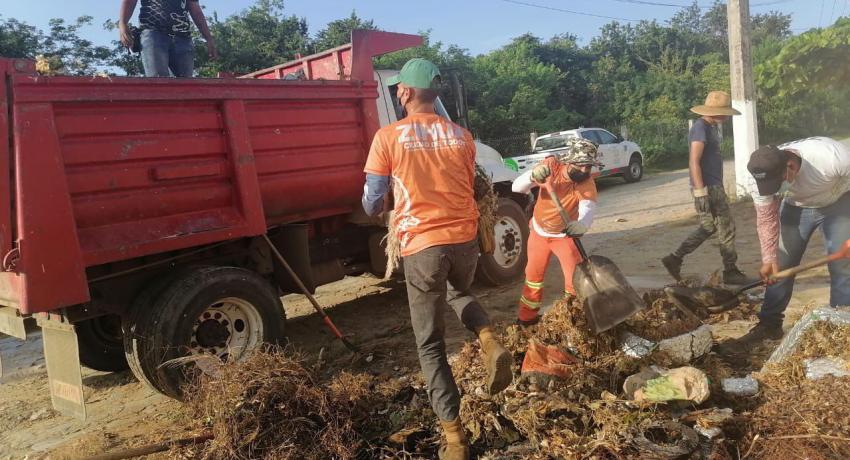 Gobierno de Jorge Sánchez Allec intensifica limpieza de panteones 