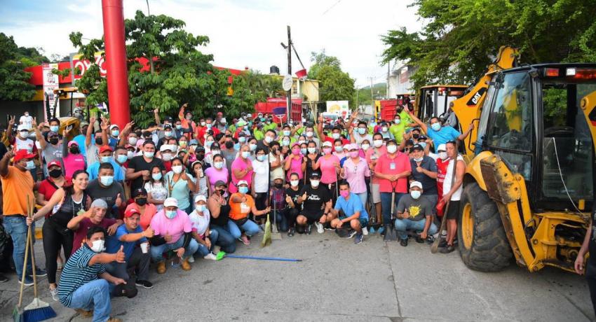 Gobierno municipal realiza campaña de limpieza en Agua de Correa 