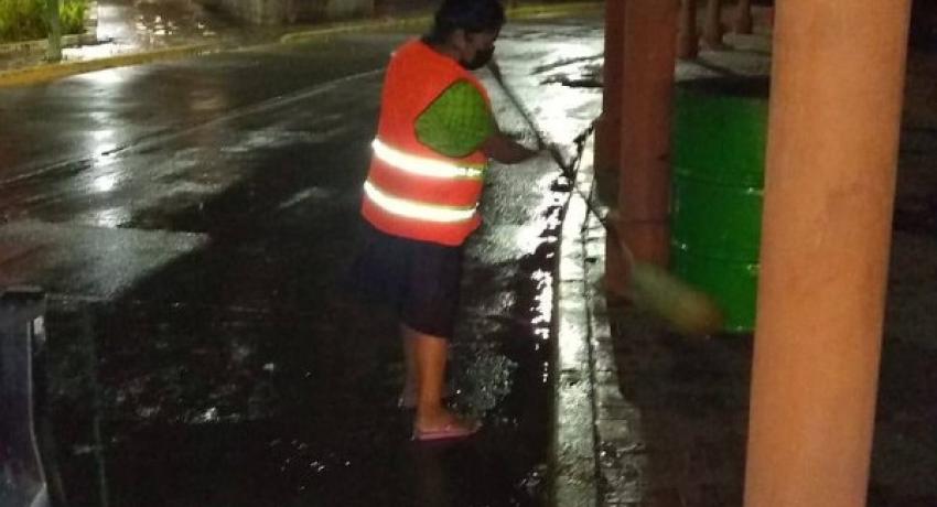Servicios Públicos redobla esfuerzos en la limpieza de espacios públicos. 